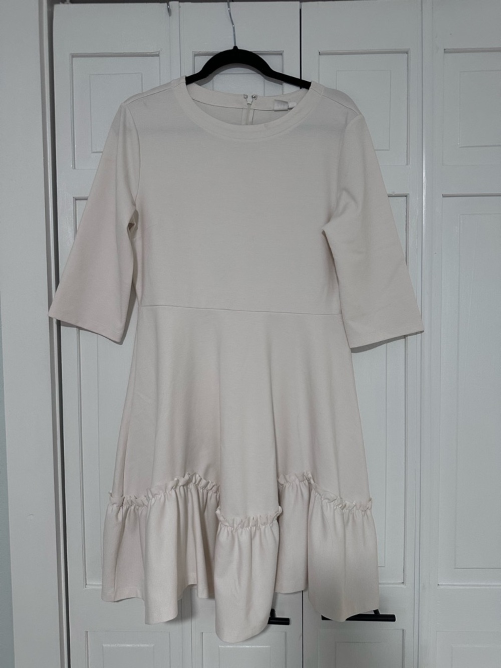 Gap Cream Ruffle Hem Dress